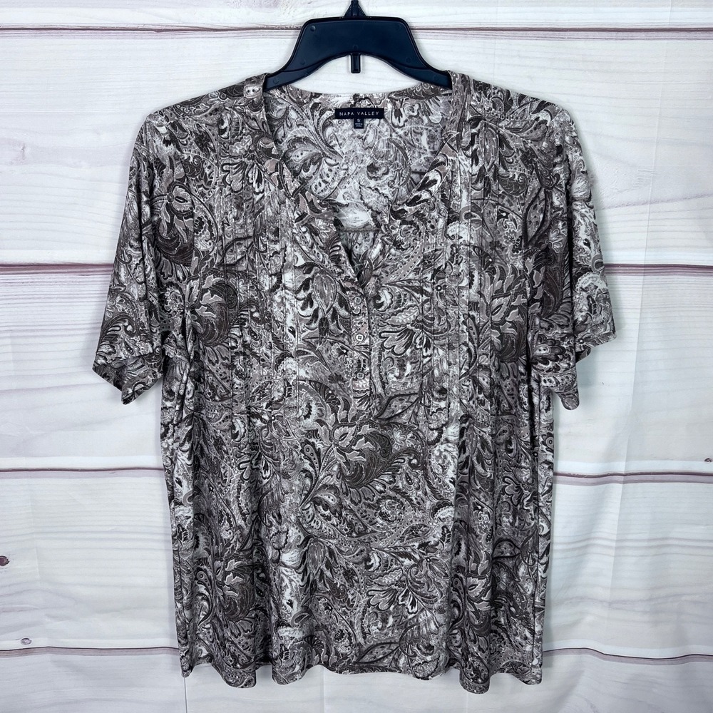 Napa Valley Top Womens 1X Brown Paisley Blouse 1/2 Button Knit Short Sleeve